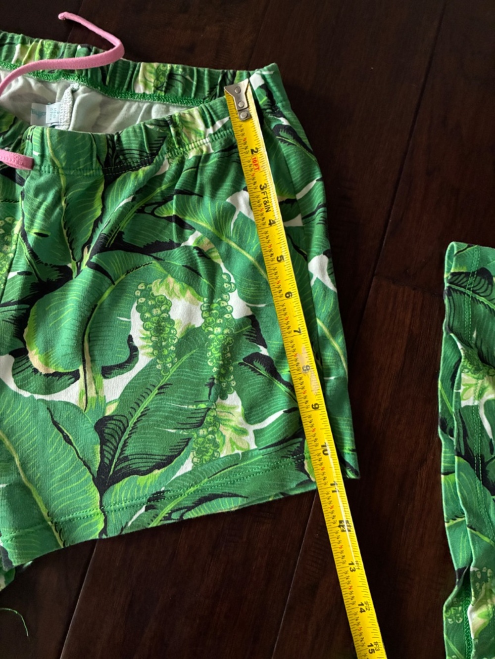 Pajamas, tropical print - Picture 4 of 5